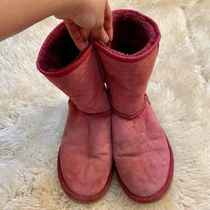 Red Short Uggs